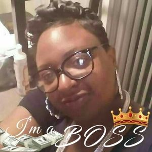 Meet your Posher, Shakita